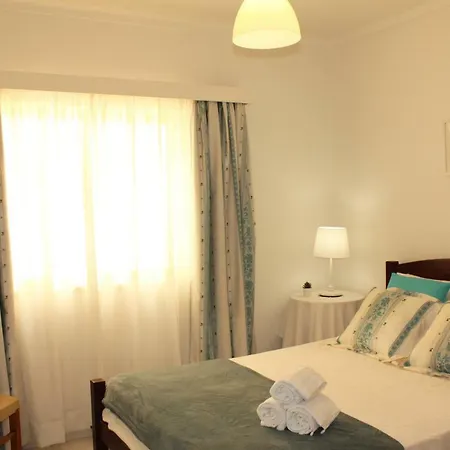 Rocha T1 * بورتيماو